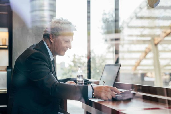 How Can Community-Based Initiatives Promote Healthy Aging in Place?